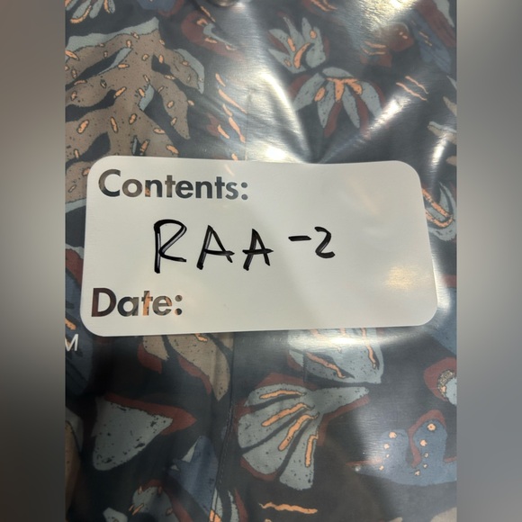 Patagonia Women's XL Insulated Powder Town Snow Pants Blue Pattern NWT - Picture 12 of 12